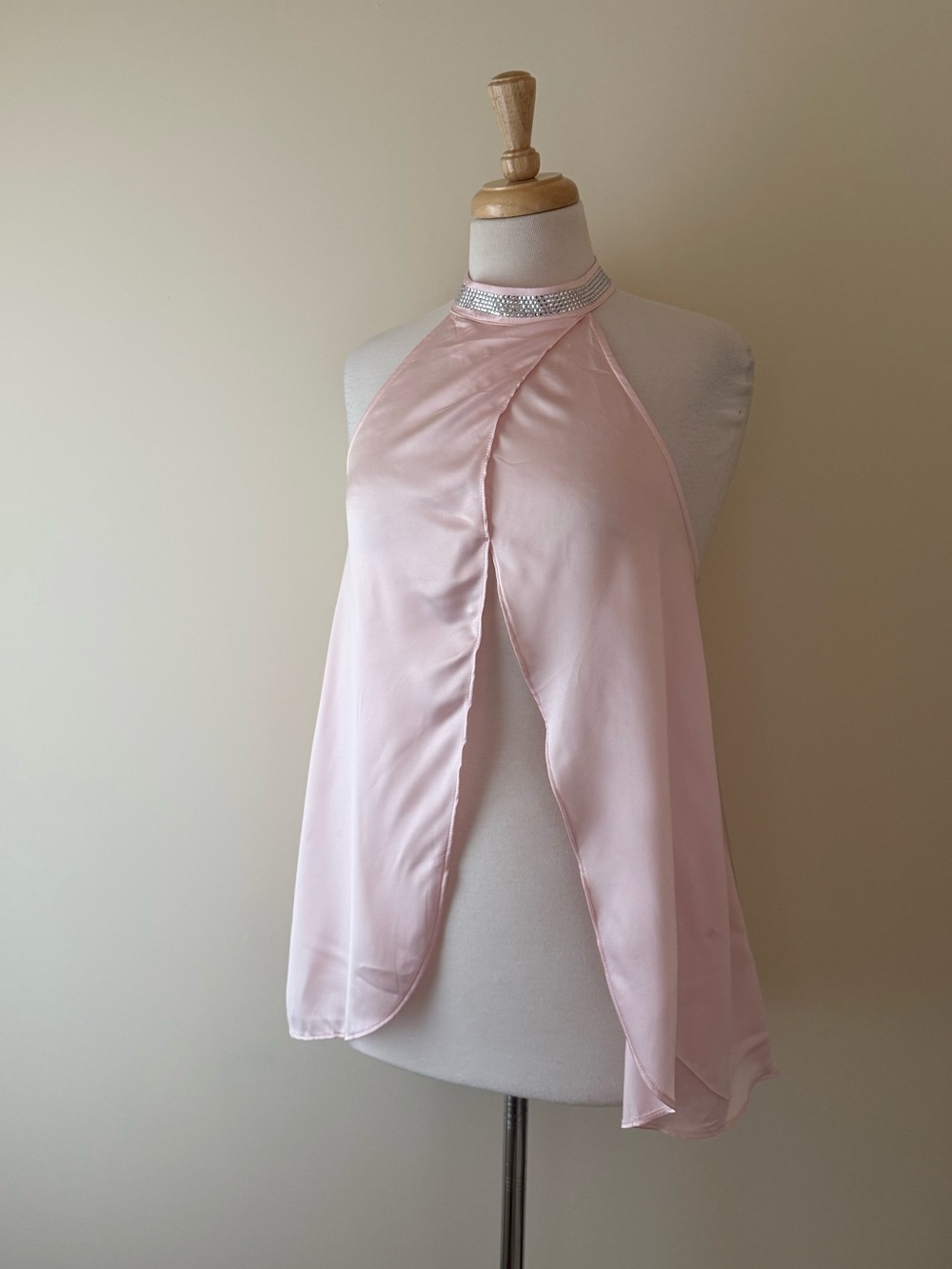 BNWT Victoria’s Secret Pink Satin Rhinestone Halter Top | Y2K | Size S